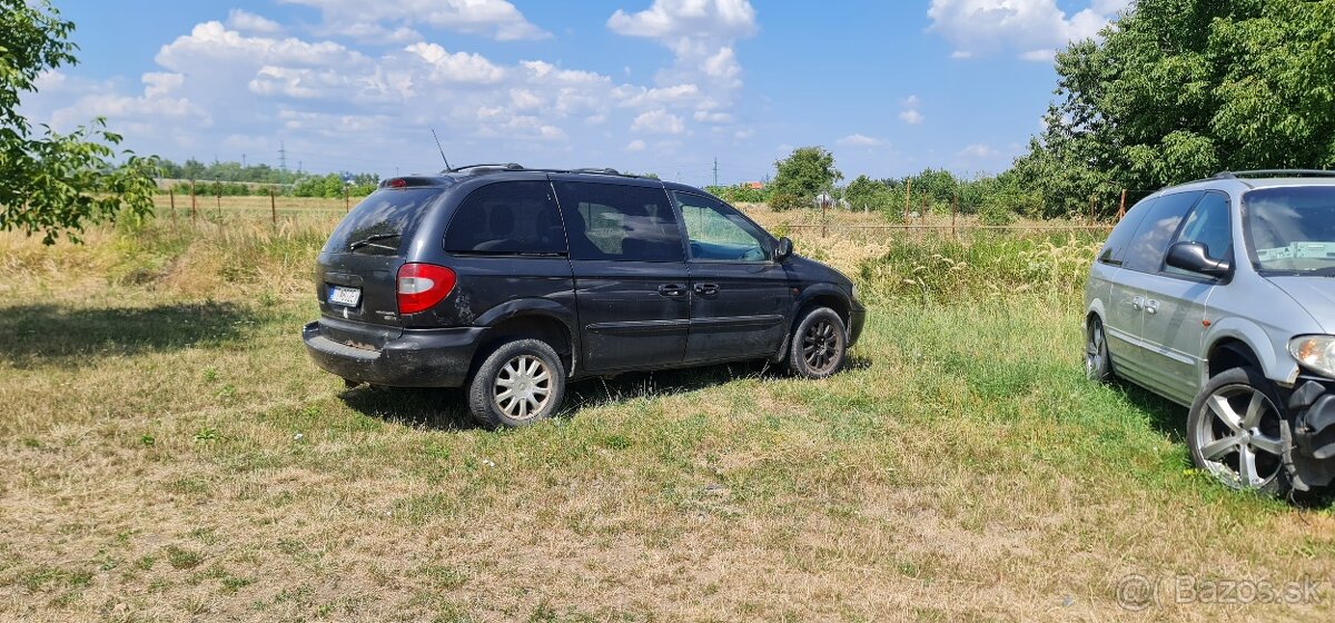 Rozpredám Chrysler voyager 2,5, 2,8crdi - 4