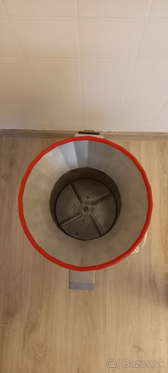 Predám drvič ovocia. - 4