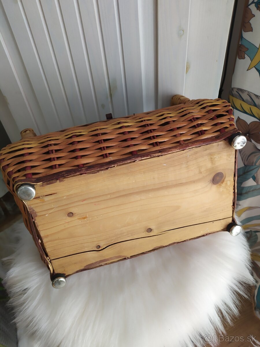 Prútený košík na šitie - 4