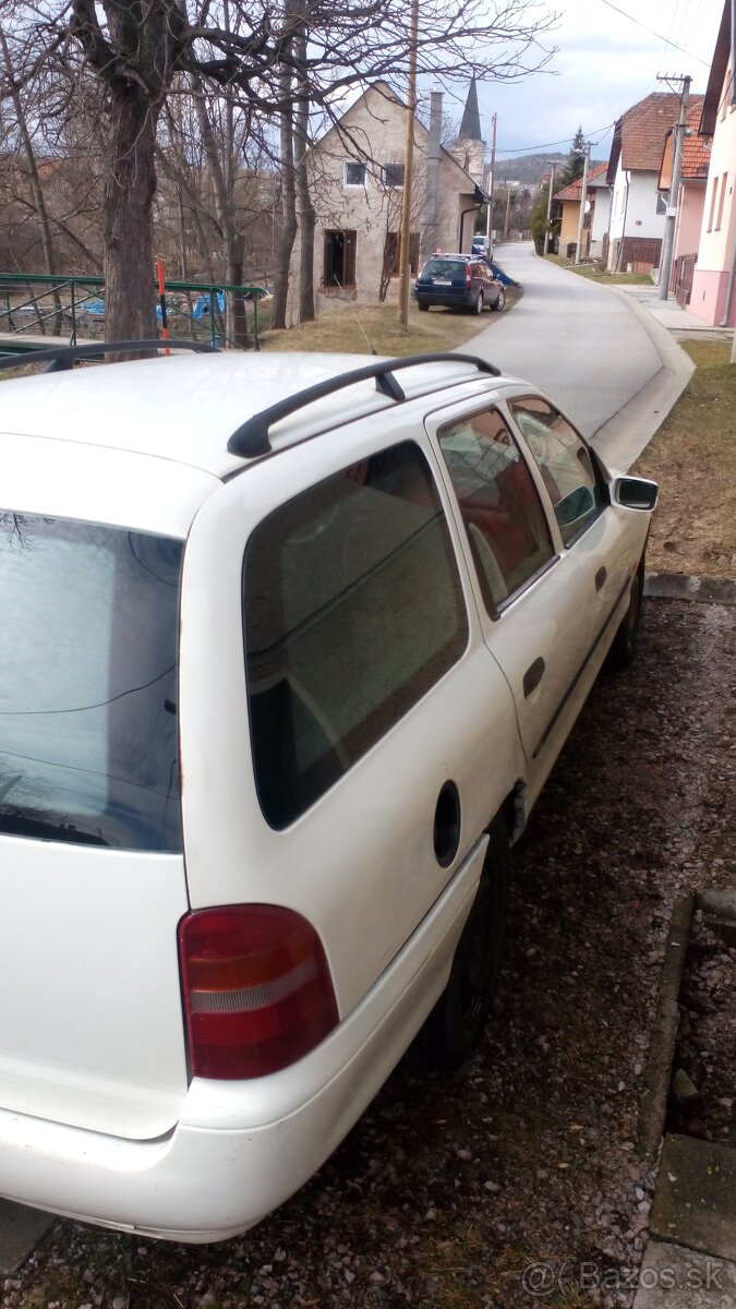 Mondeo MK 1 2 2,0 16 V - 4