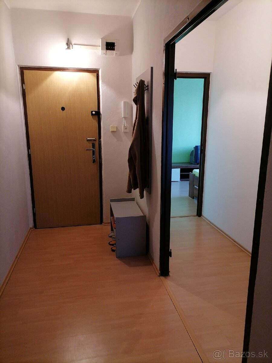 Prenájom 2izb. Bytu, LV - 4