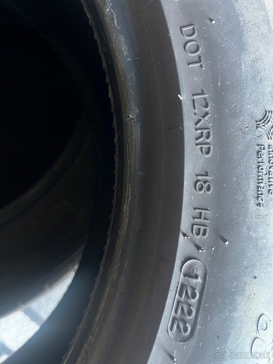 Hankook Ventus Prime 4 205/55/R16 - 4