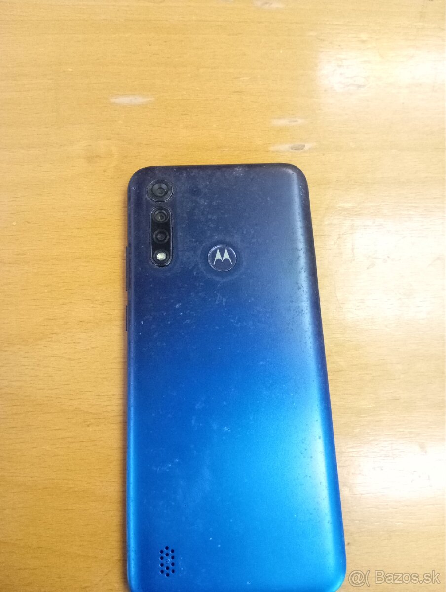 Motorola moto g8 Powerlite - 4