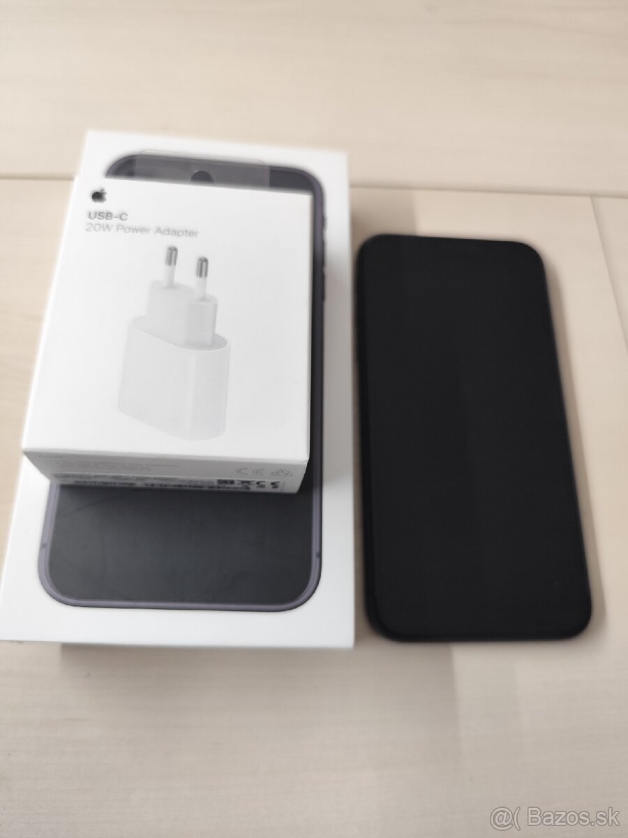 Predám Iphone 11 128GB - 4