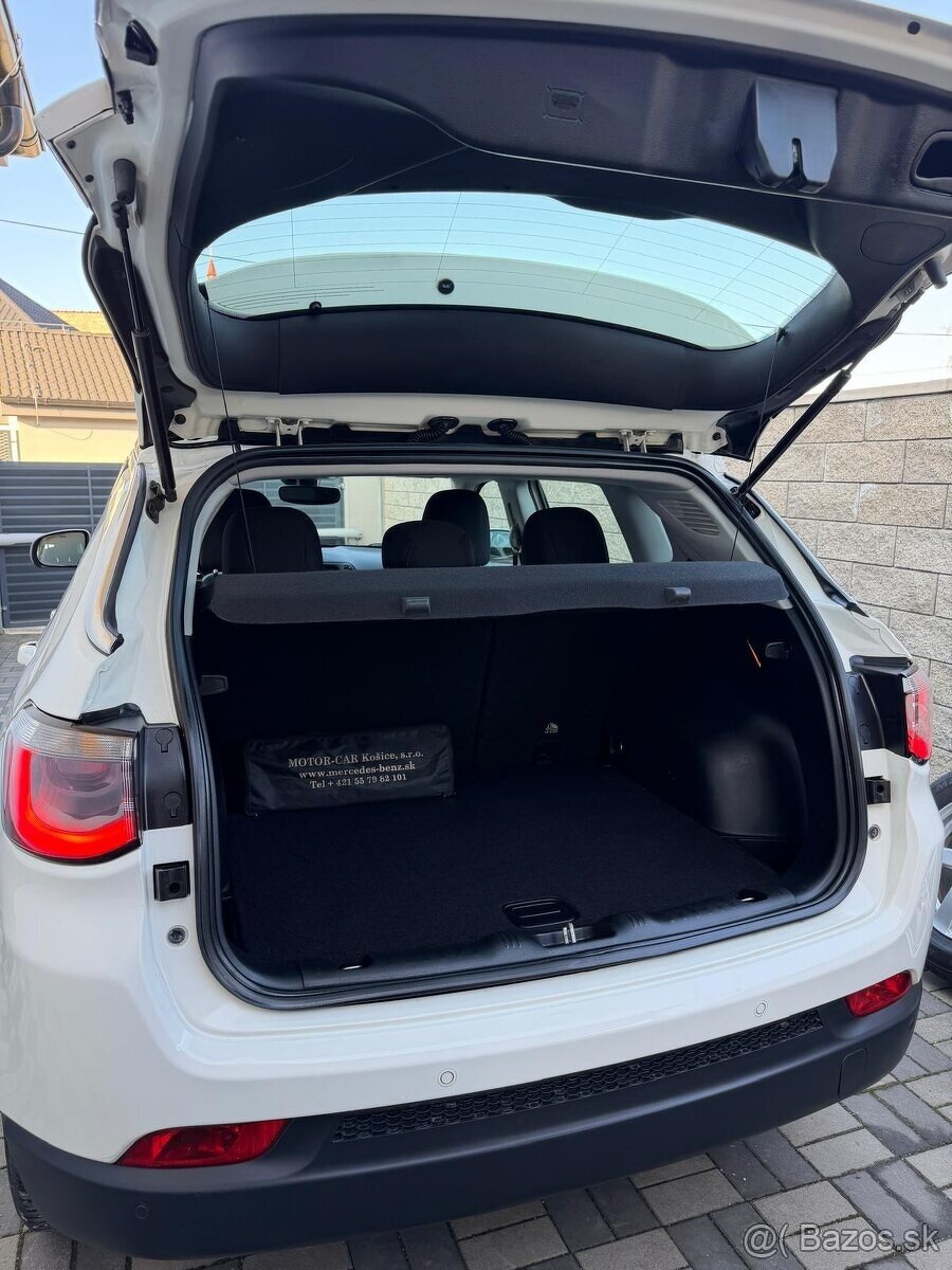 Jeep Compass 1.4 benzin rok vyroby 2018 - 4