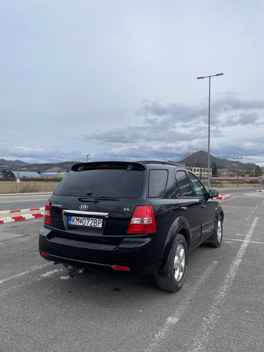 Kia Sorento - 4