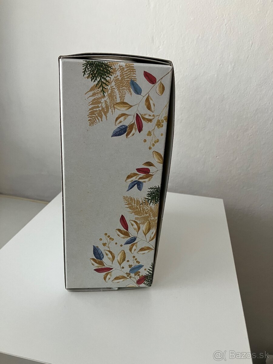 Granátové jablko a magnólia - 4