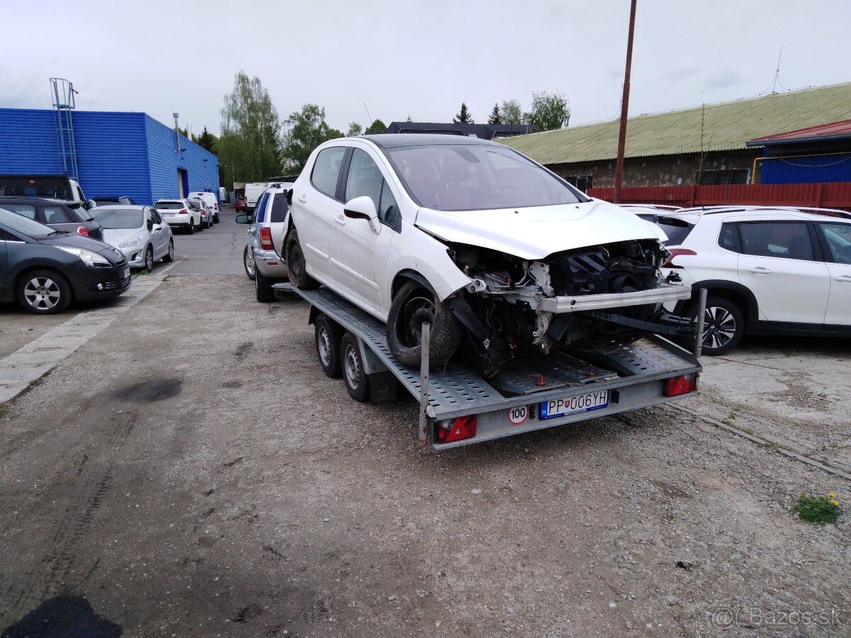 PEUGEOT 308 1.6 hdi - 4