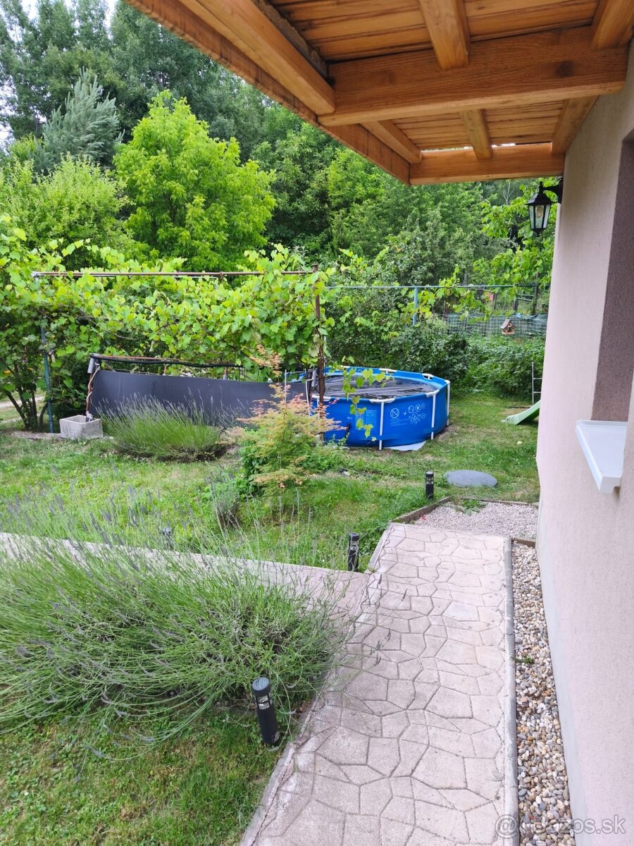 záhradná chatka / Moštenica /Prievidza - 4