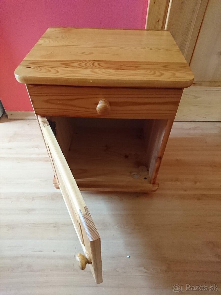 Nočné stolíky - 4