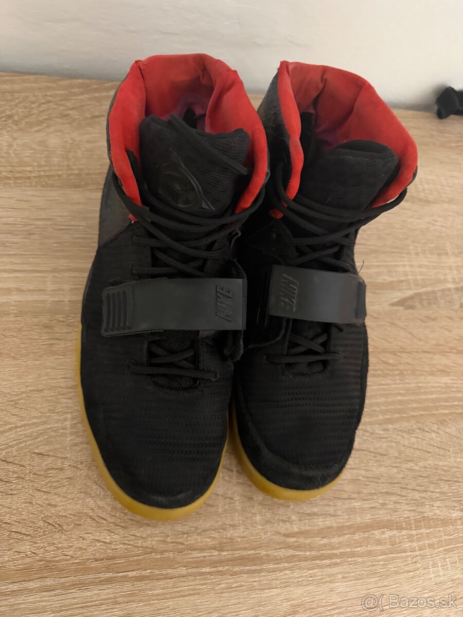 Nike Air Yeezy solar red - 4