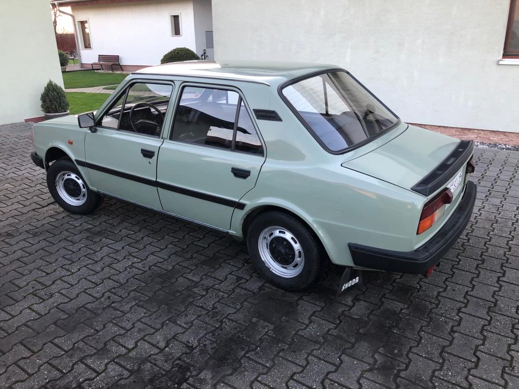 Škoda 120L - 4