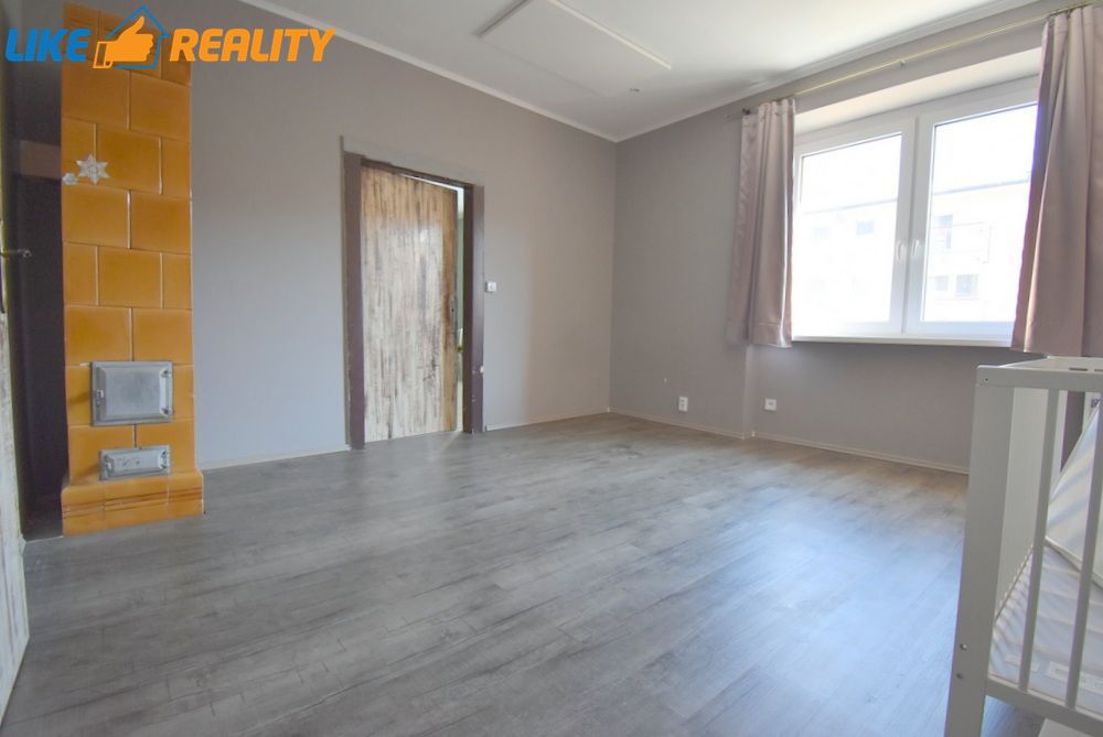 Veľkometrážny 3 izbový byt Vrútky - 4