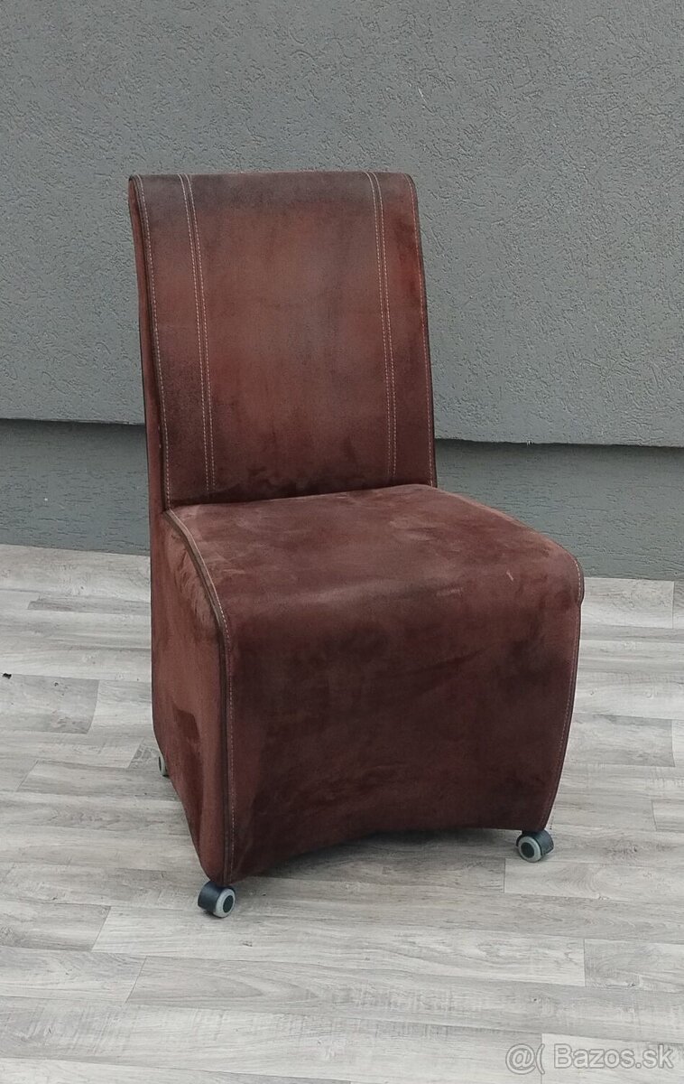 Set kresiel na kolieskach – hnedé – ( 4 KS ). - 4