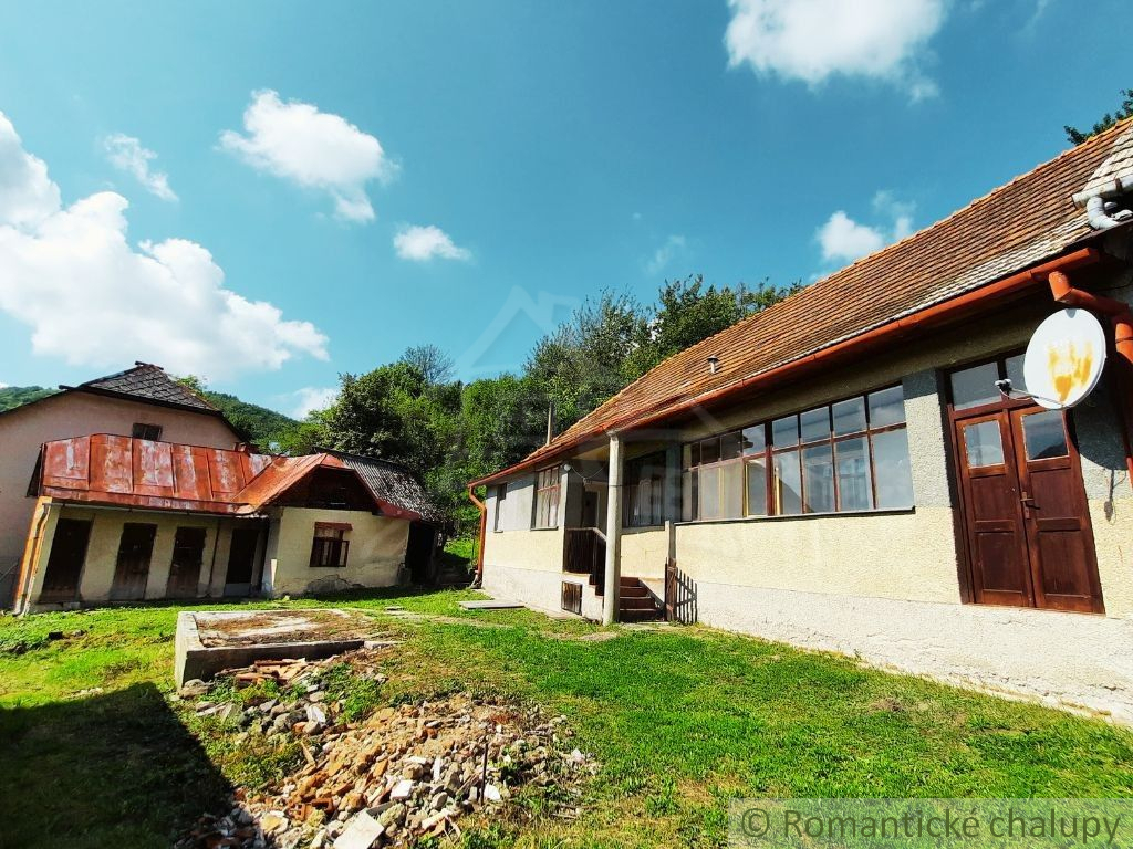 Rodinný dom v obci Železná Breznica - 4