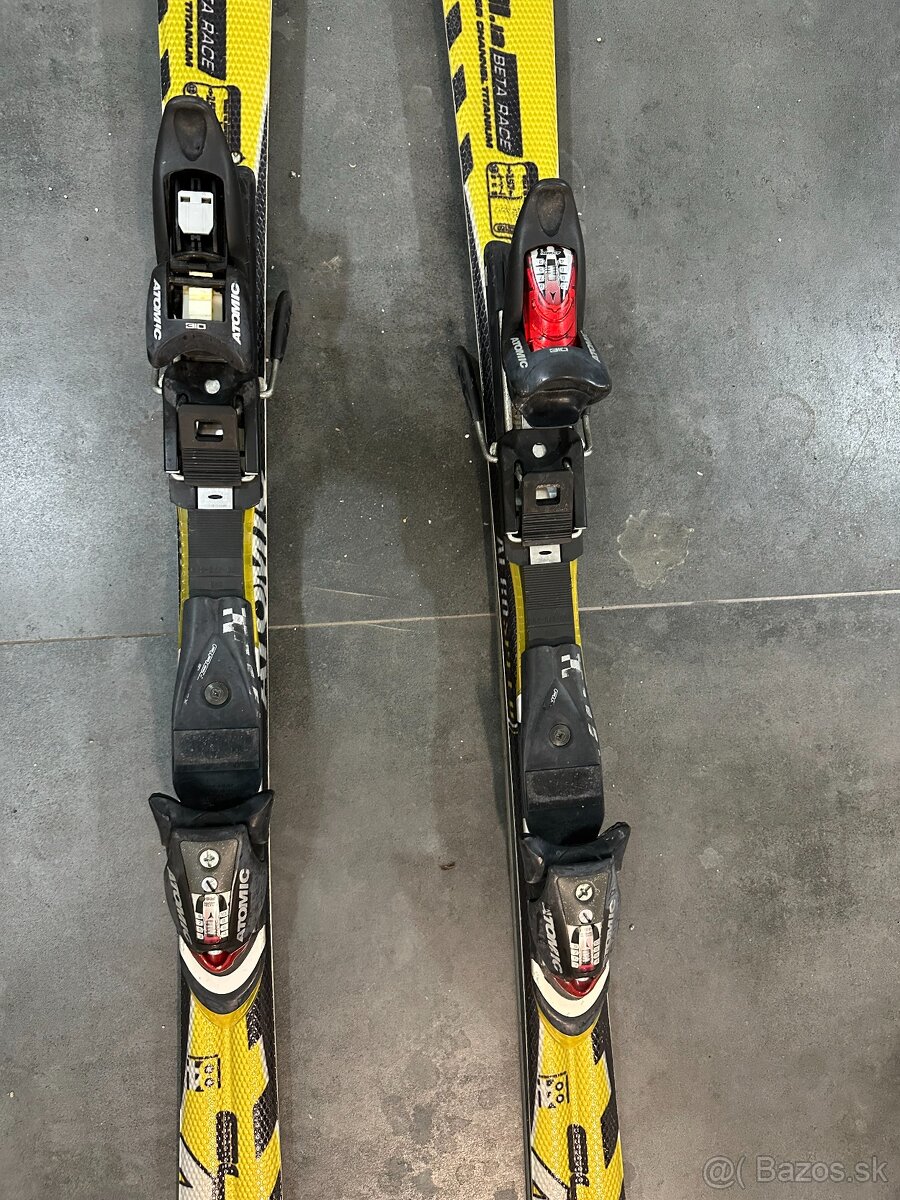 Predám lyže ATOMIC - 4