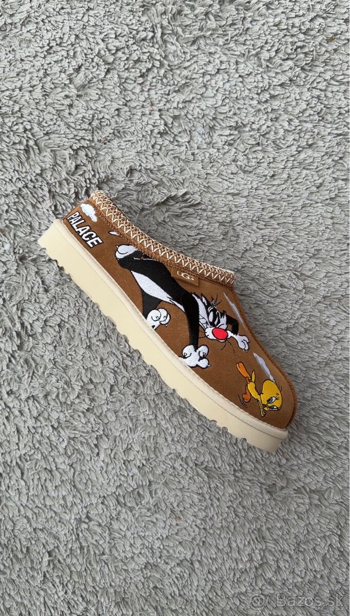 UGG Tasman Slipper Palace x Looney Tunes Chestnut - 4