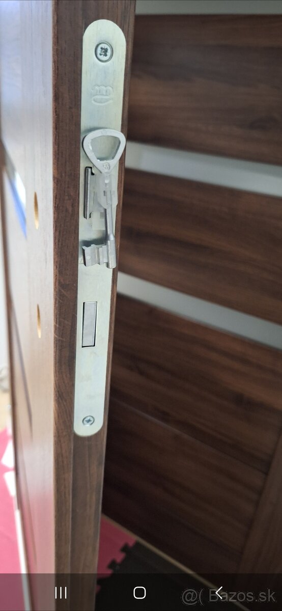 Predám dvere 80 L+ zarubne 100-140 - 4