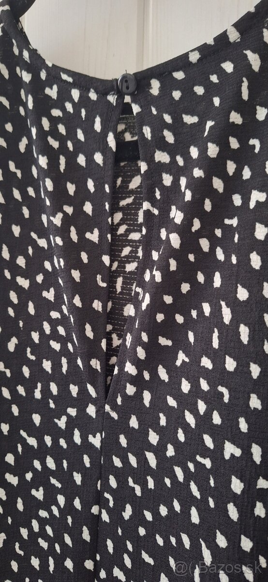 Predám šaty v.44/46 - 4