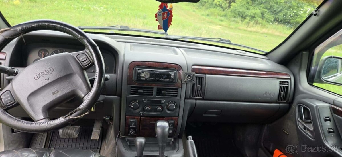 Predám jeep wj 4,7 - 4