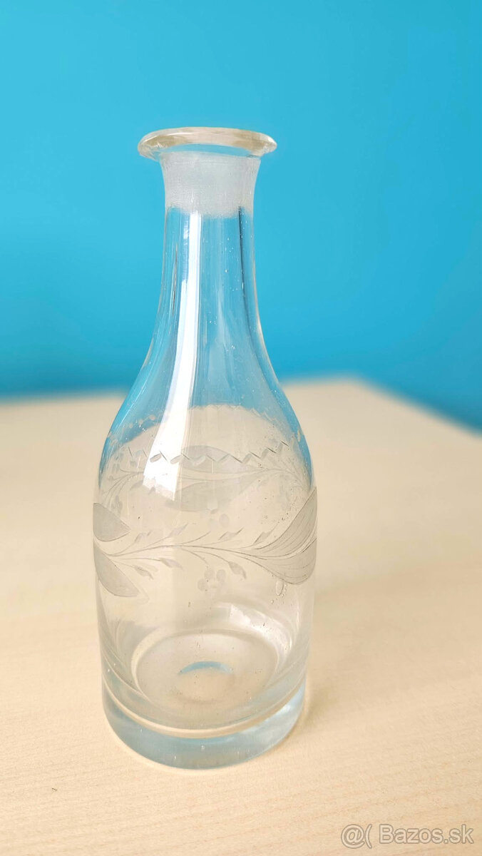 Retro sklenená fľaštička / vázička, Československo, 14,5 cm - 4