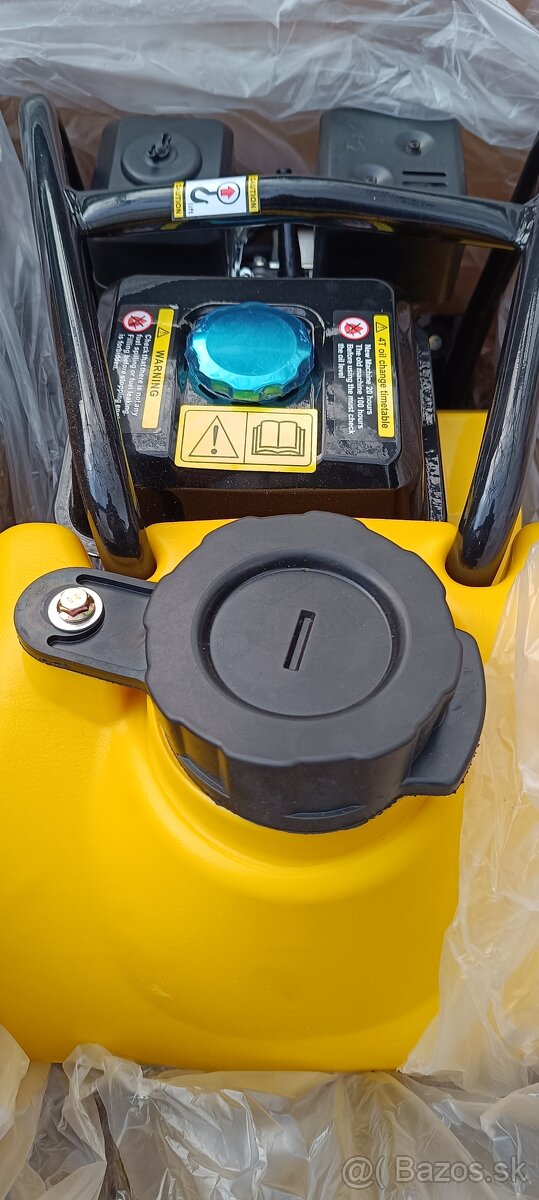 Vibračná doska 4,8kW 90kg - 4