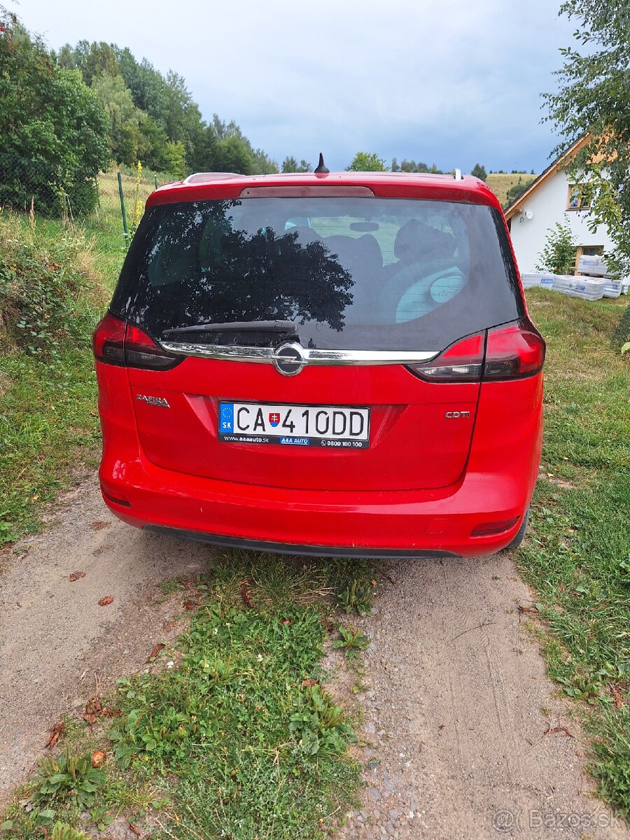Predam Opel Zafira Tourer - 4