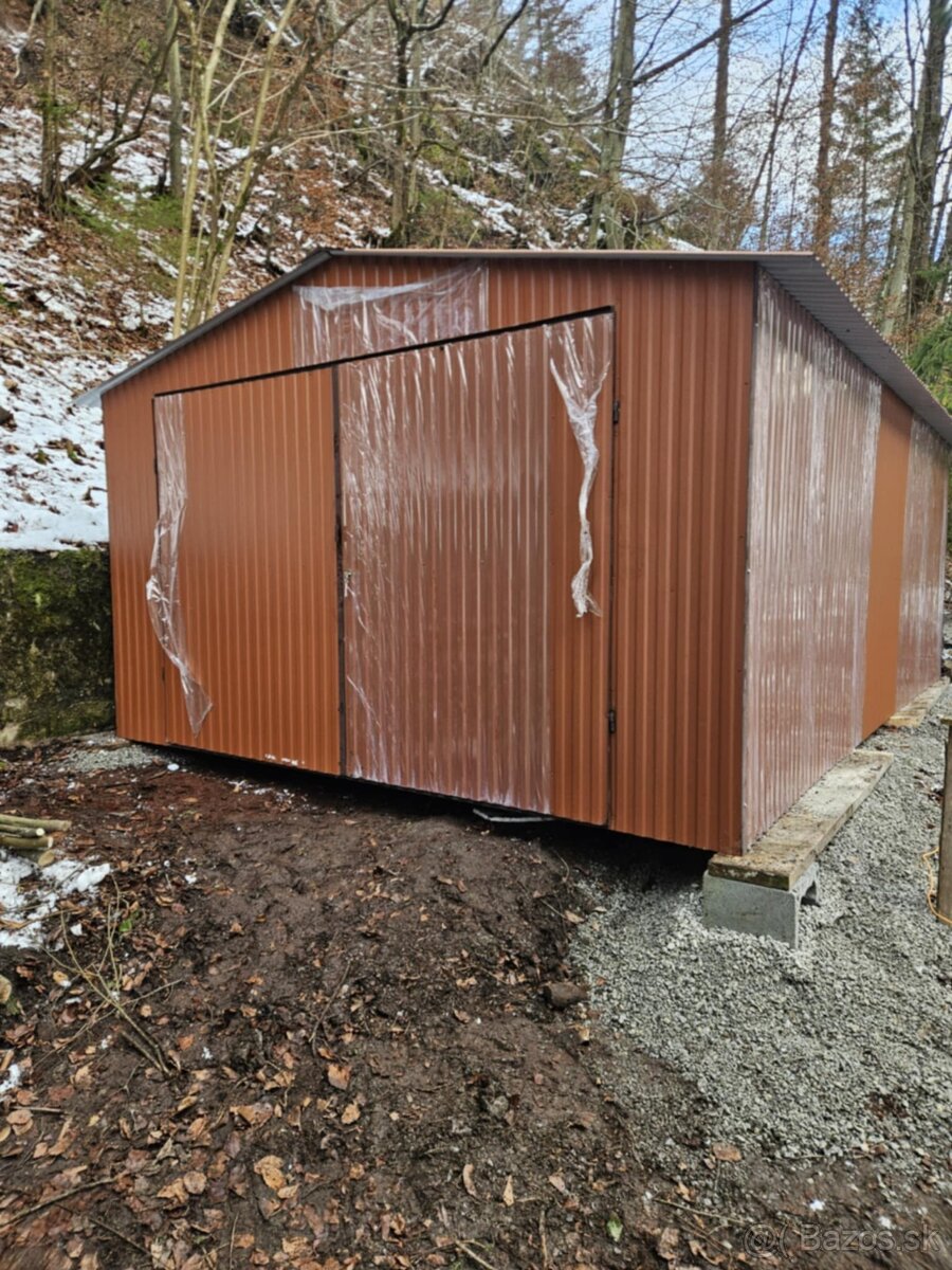 Nová plechová garáž - 4