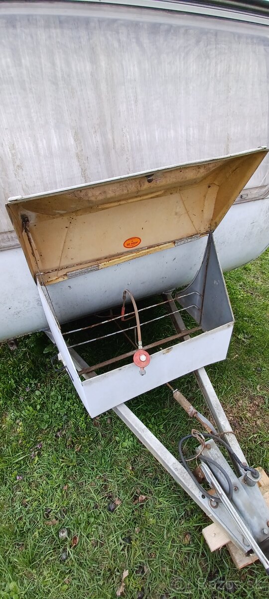 Predám karavan, obytný príves - 4