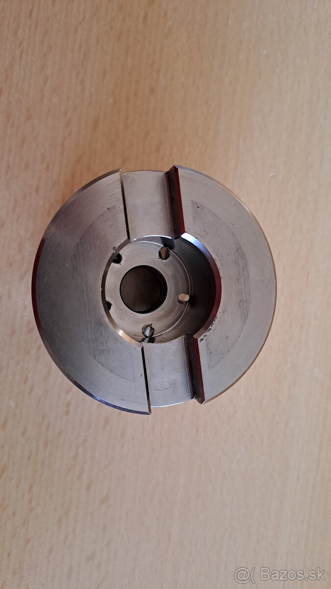 Predám čelnú plátkovú frézu pr.63mm Grumant - 4