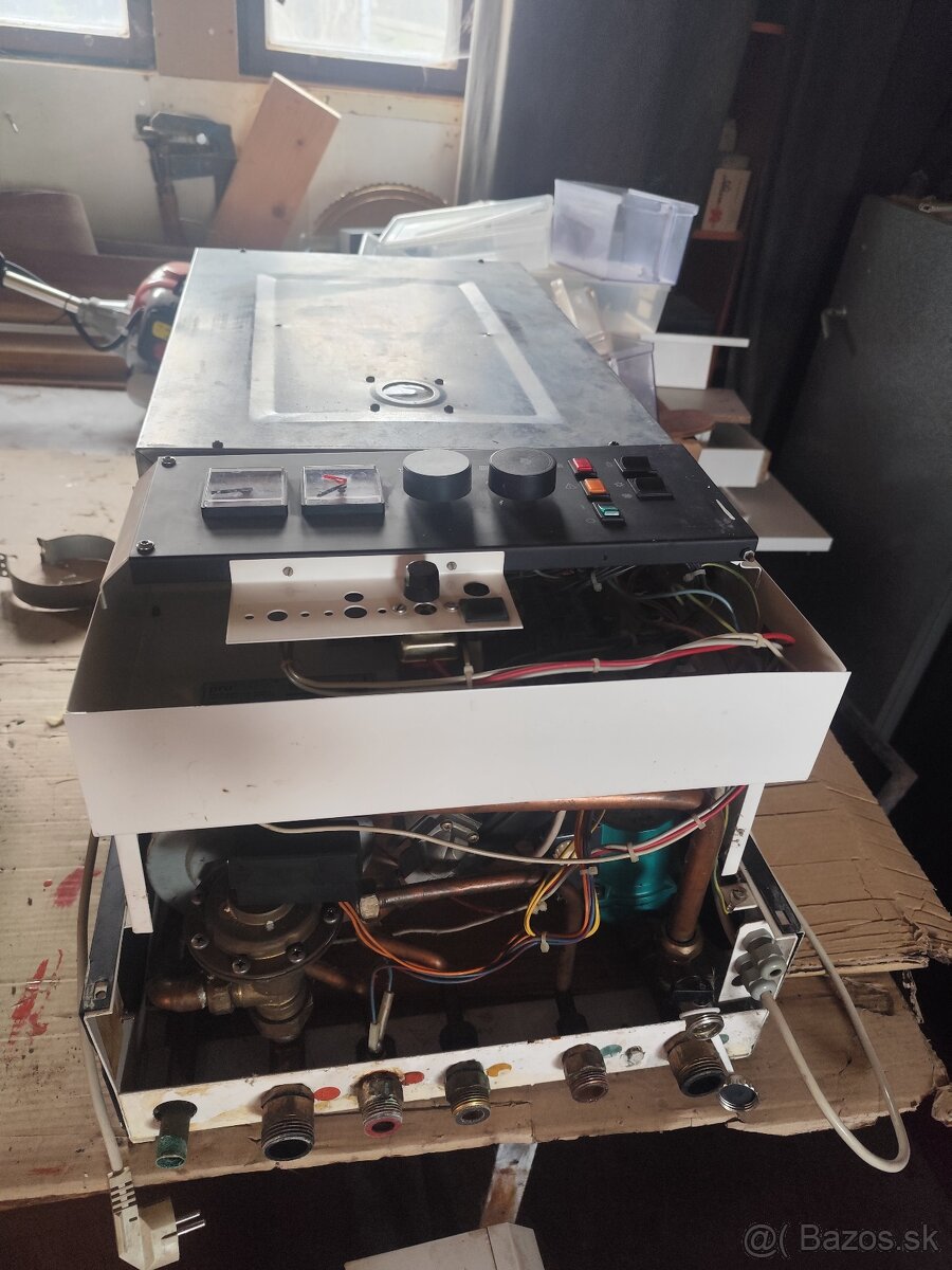 Predám plynový kotol Protherm - 4