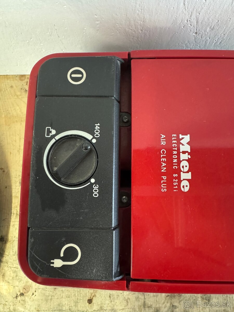 Vysavac Miele - 4