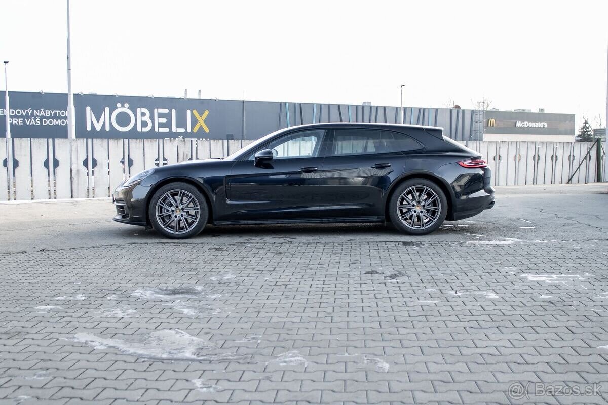 Porsche Panamera - 4