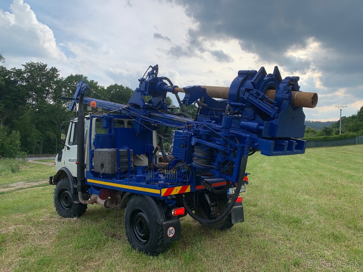 Vrtna suprava Mercedes Unimog