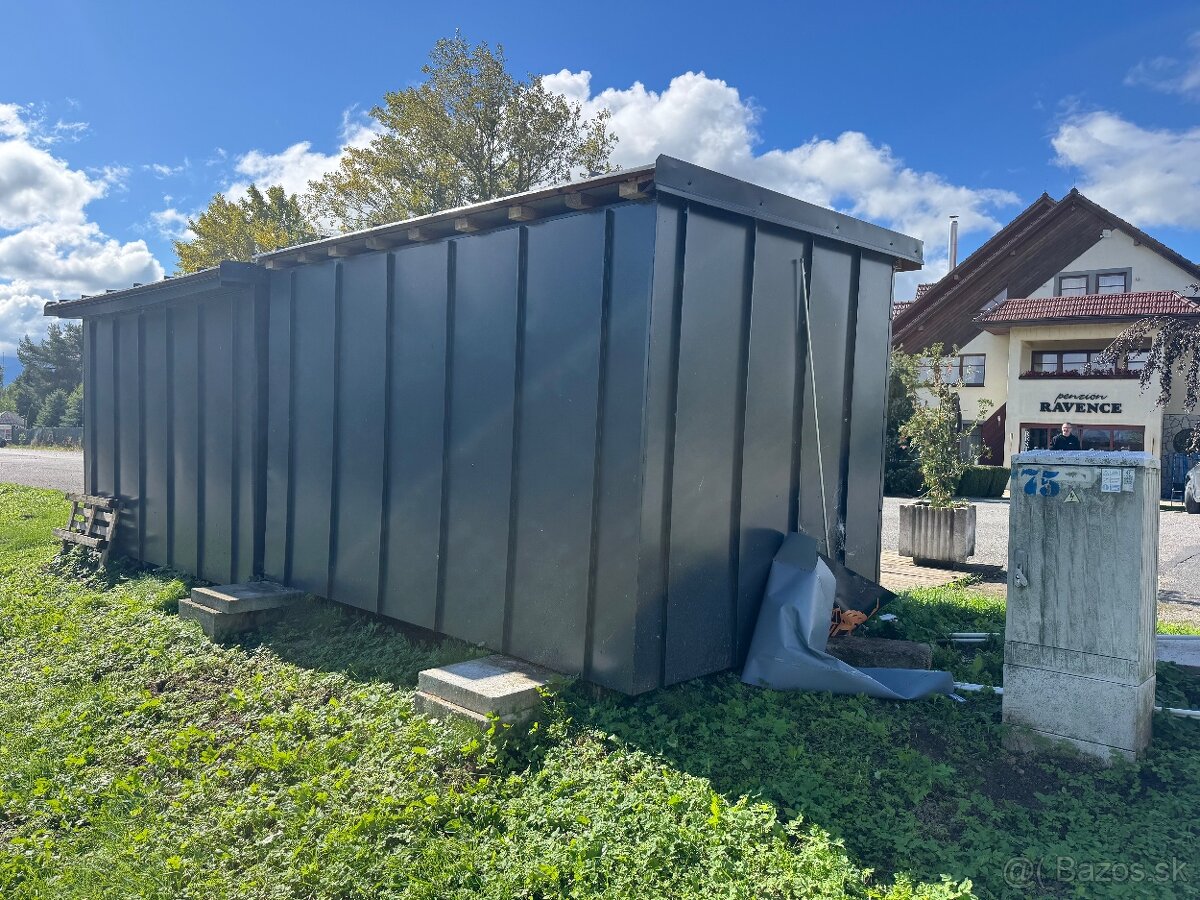 Predám záhradný domcek - 4