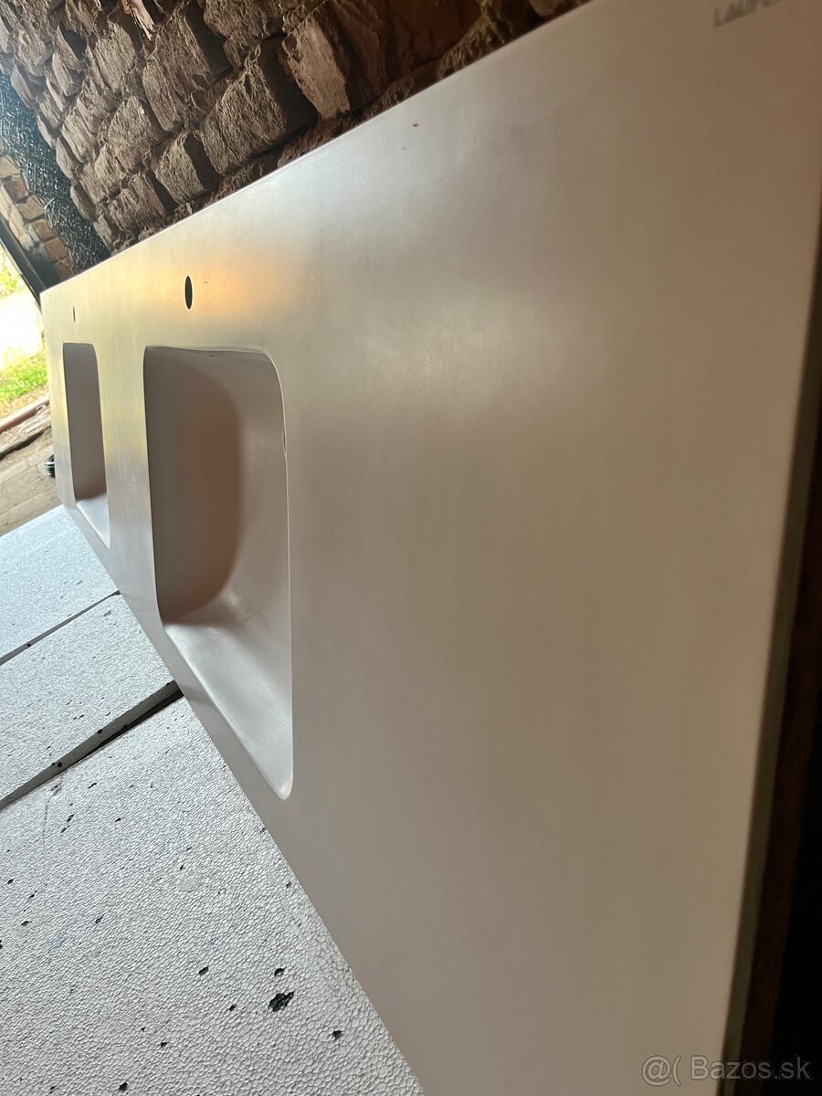 Dvojité umývadlo laufen - 4