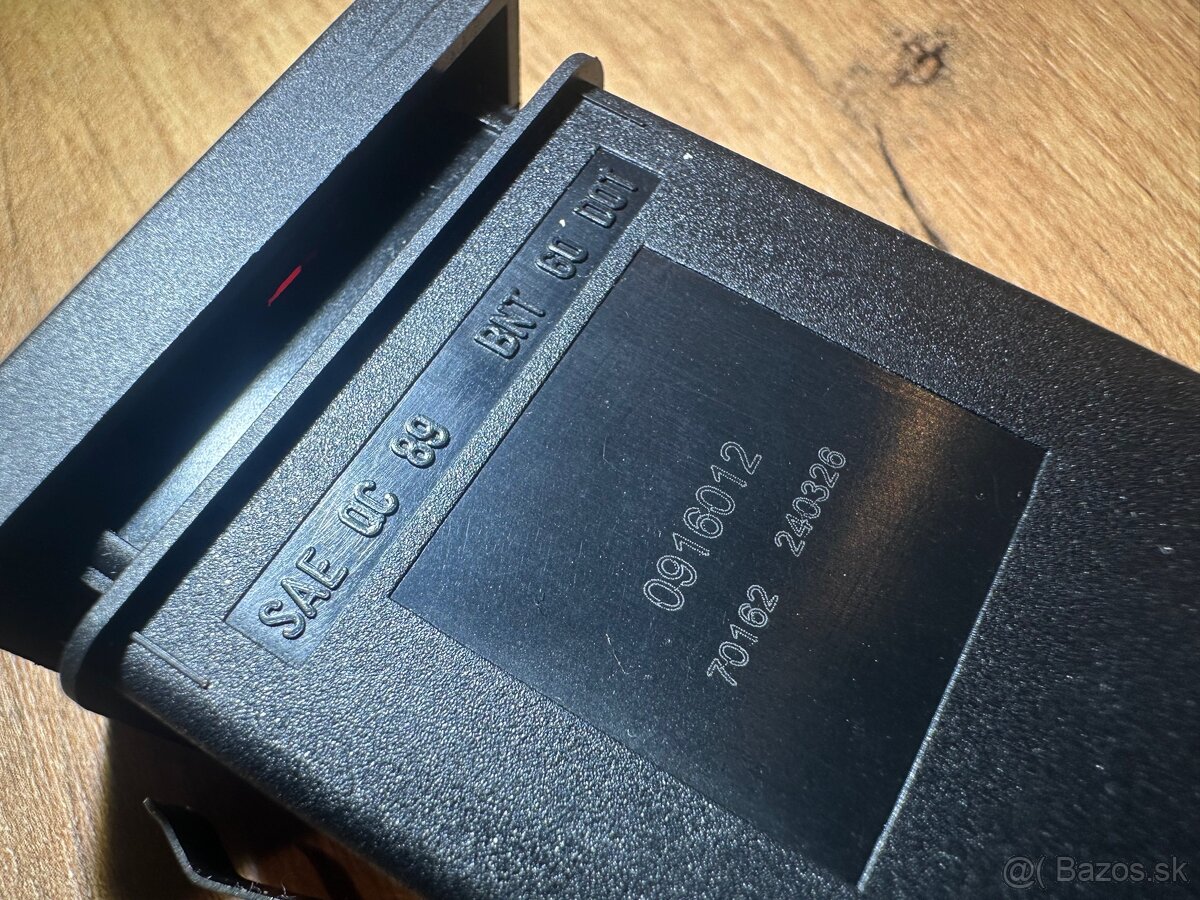 Metzger - Vypínač výstražných smeroviek - 4