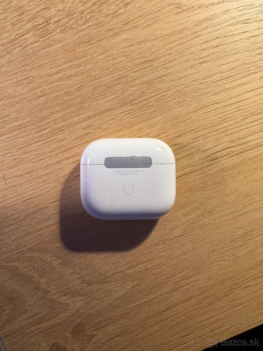 Apple AirPods 3. Generacia - 4