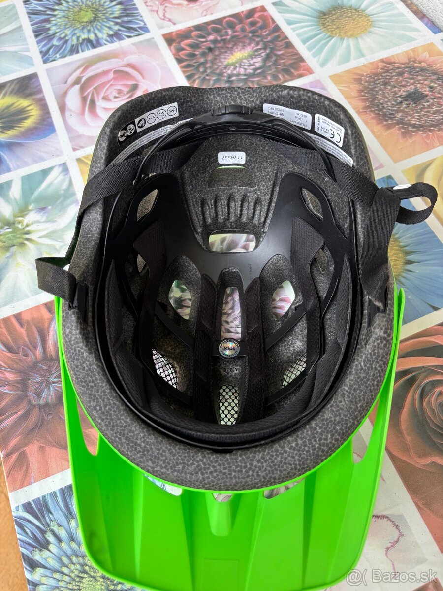 Cyklisticka prilba - 4