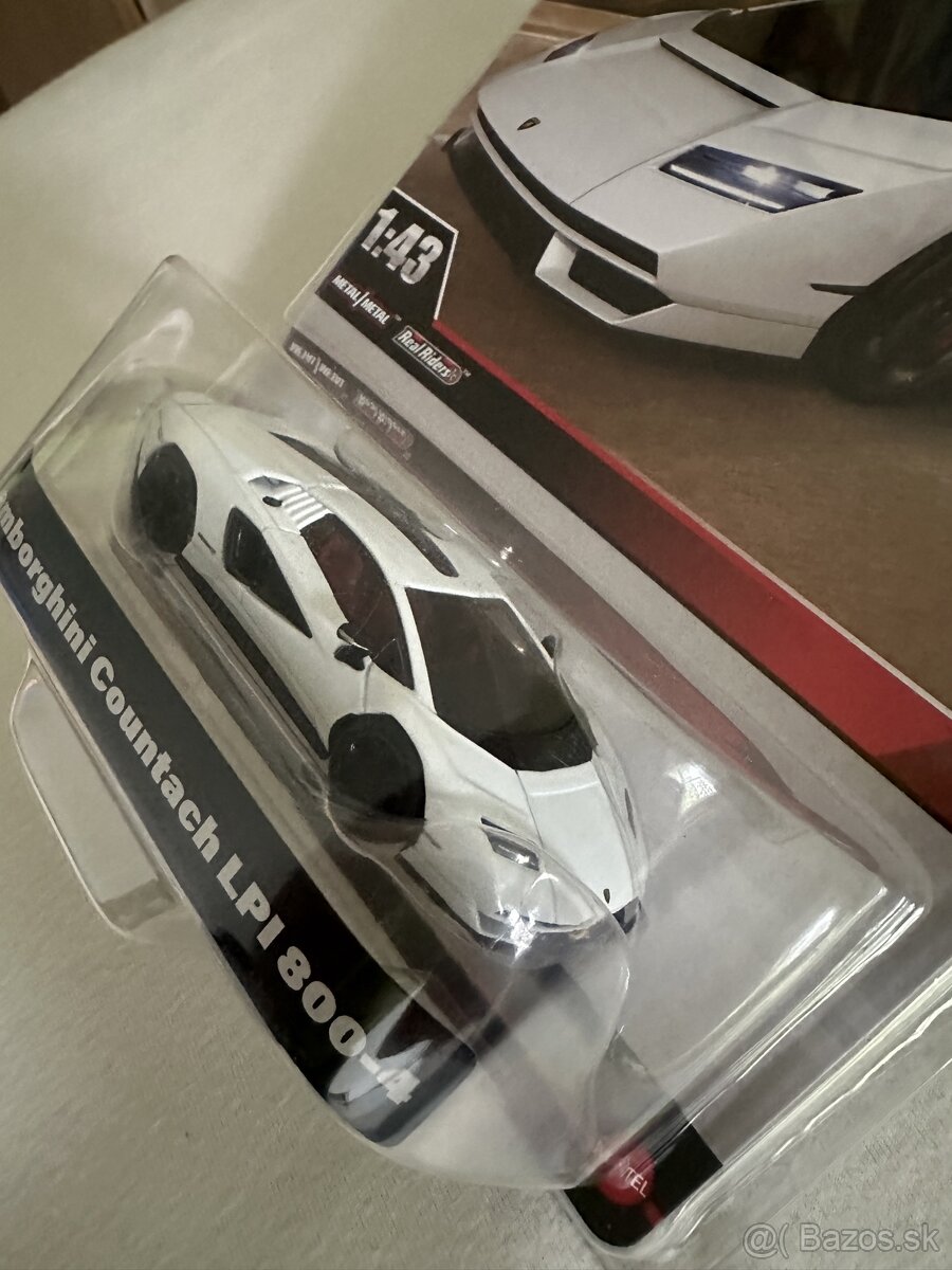 Hot Wheels Premium 1:43 - 4