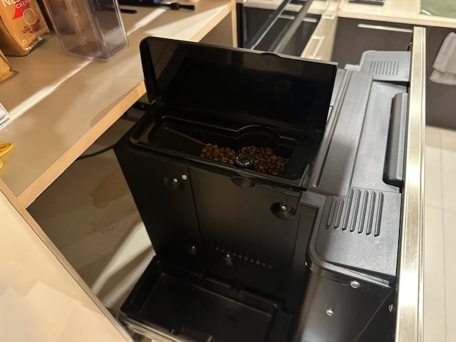 Vstavaný kávovar Whirlpool ACE 100 IX - 4