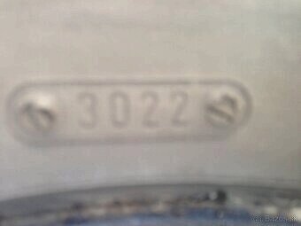 Predám zimné pneu185/70r14 5mm - 4