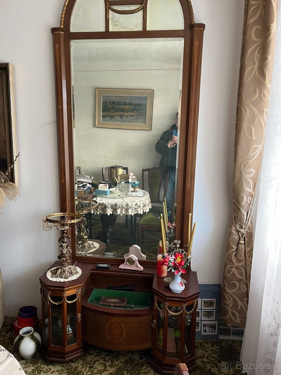 Starožitný nábytok - 4