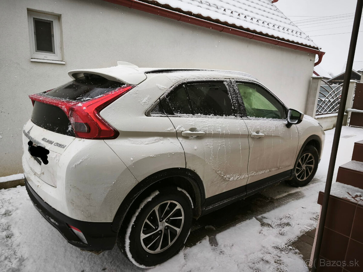 Mitsubishi Eclipse Cross - 4