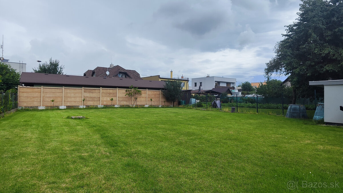 Lukratívne prenajatý investičný rodinný dom s dvomi bytmi Ľu - 4