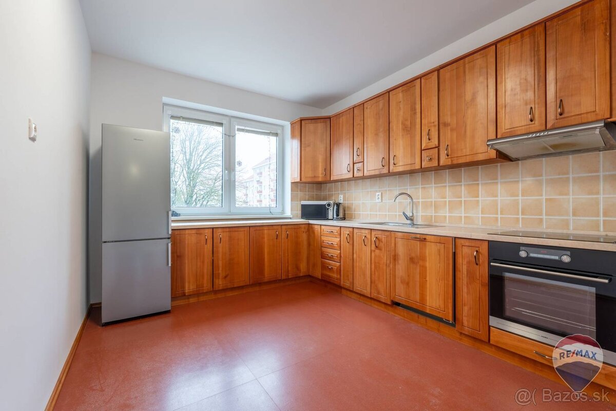 na prenájom nadštandardný 3 izbový byt Nová Dubnica - 4