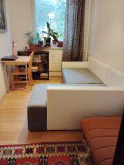 Na predaj 3-izbový, čiastočne zrekonštruovaný byt v Dunajske - 4