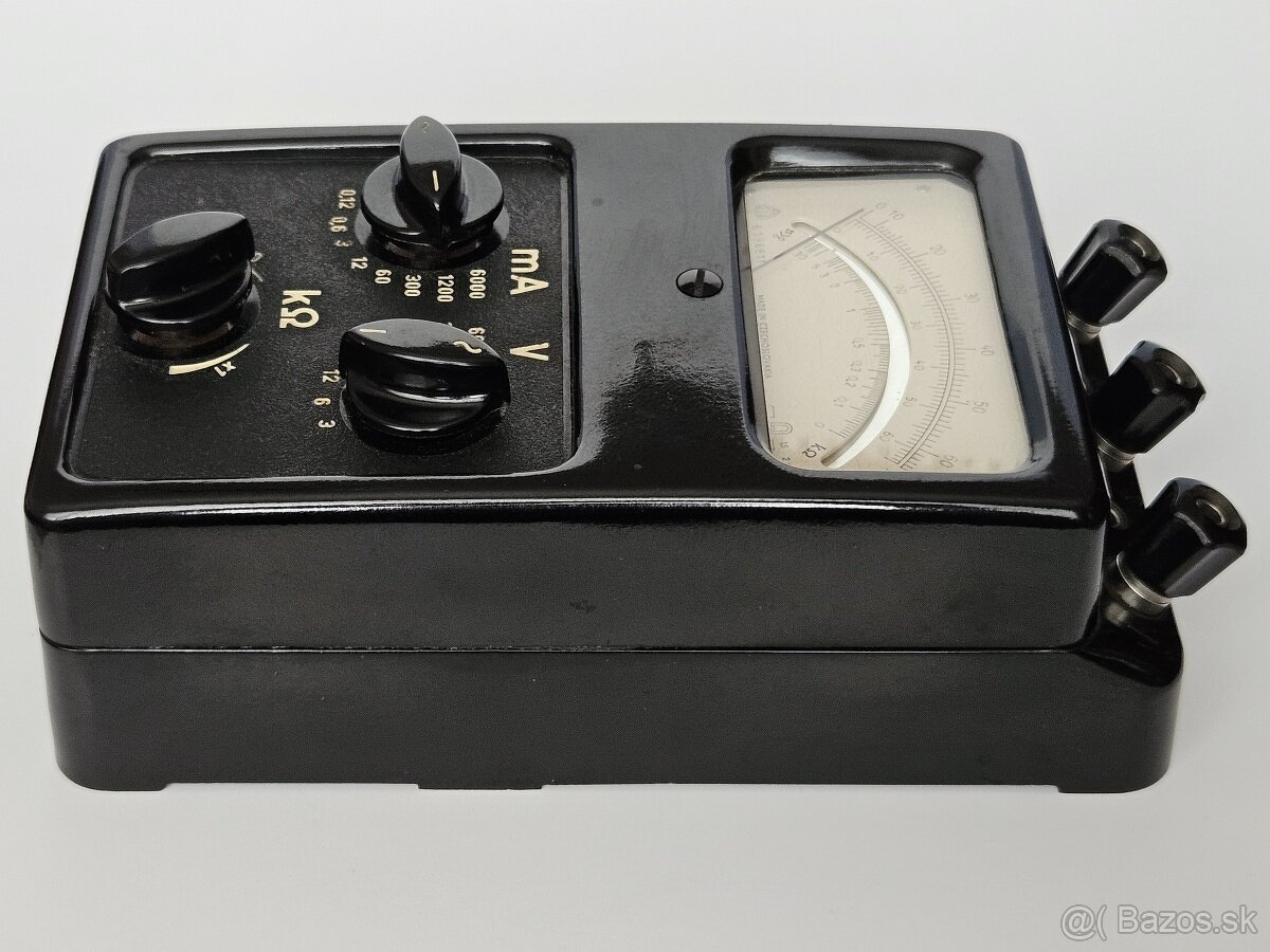 Analógový multimeter Metra DU 10 - 4