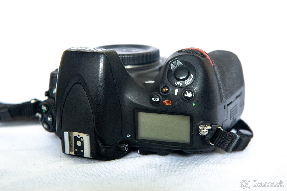 Nikon D800 + battery grip - 4