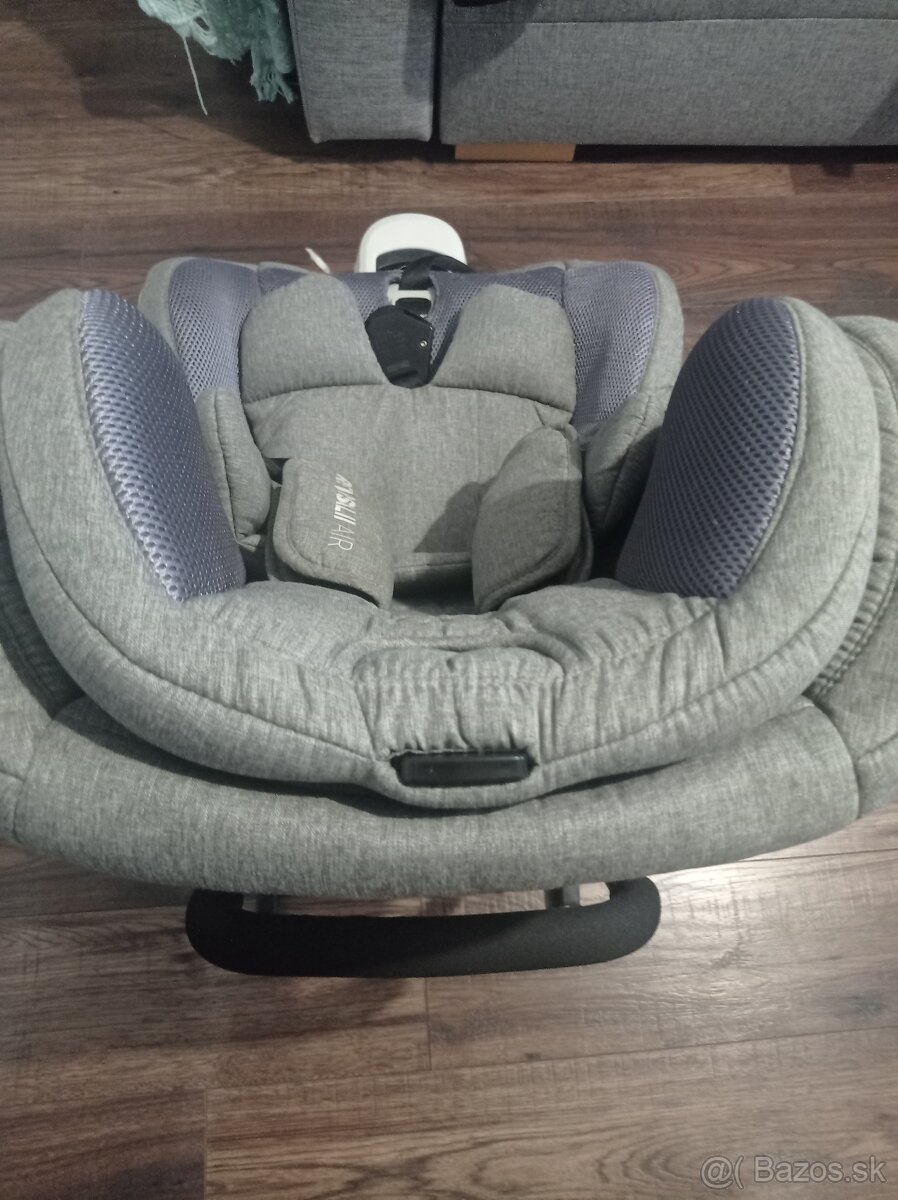 Petite and Mars autosedačka - 4